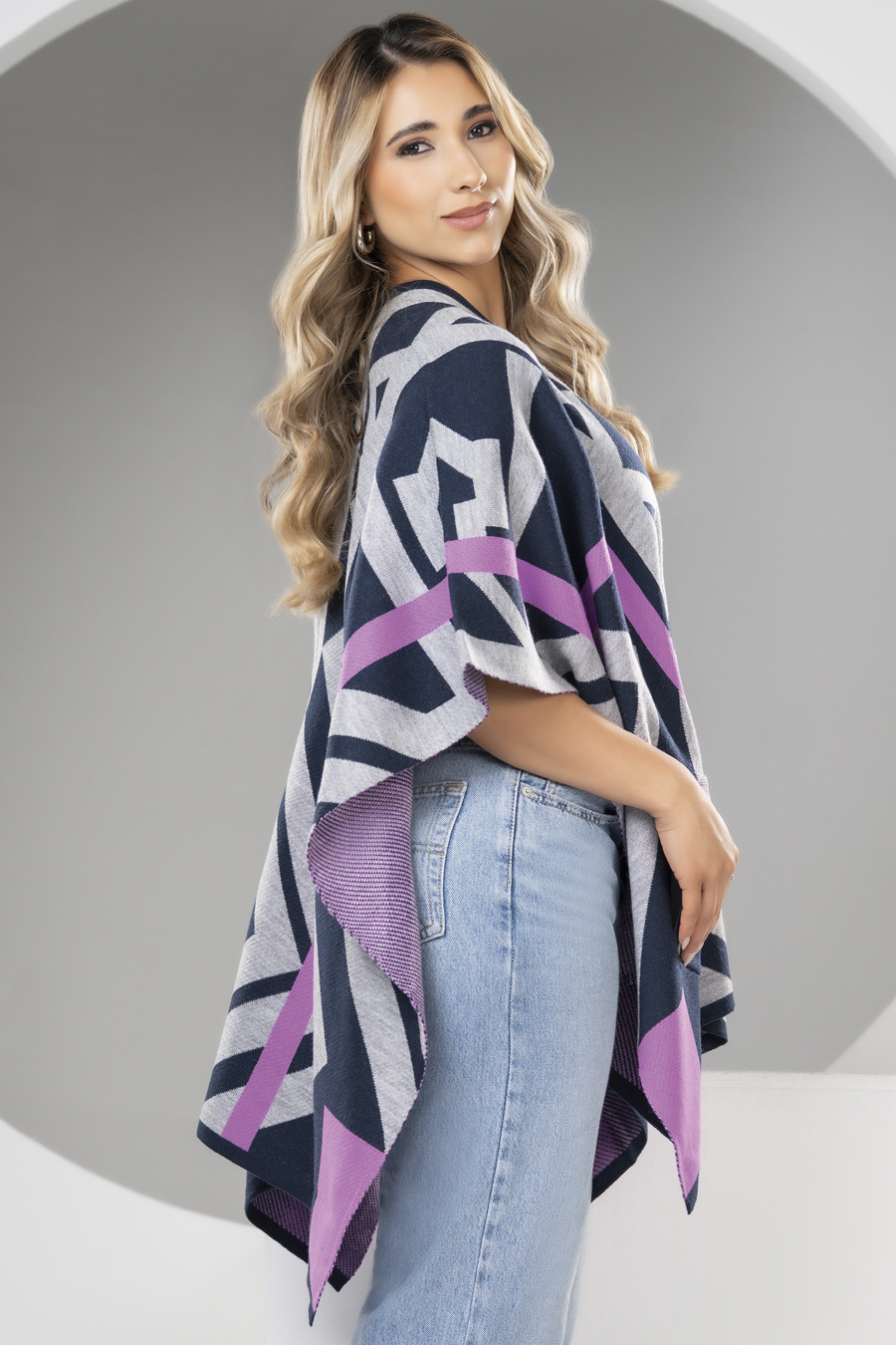 Ruana Chall Moderno Dama - Imagen 2